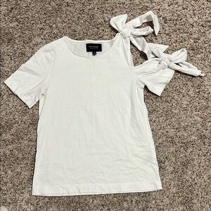Banana Republic Cream Asymmetrical Tie Front Tee